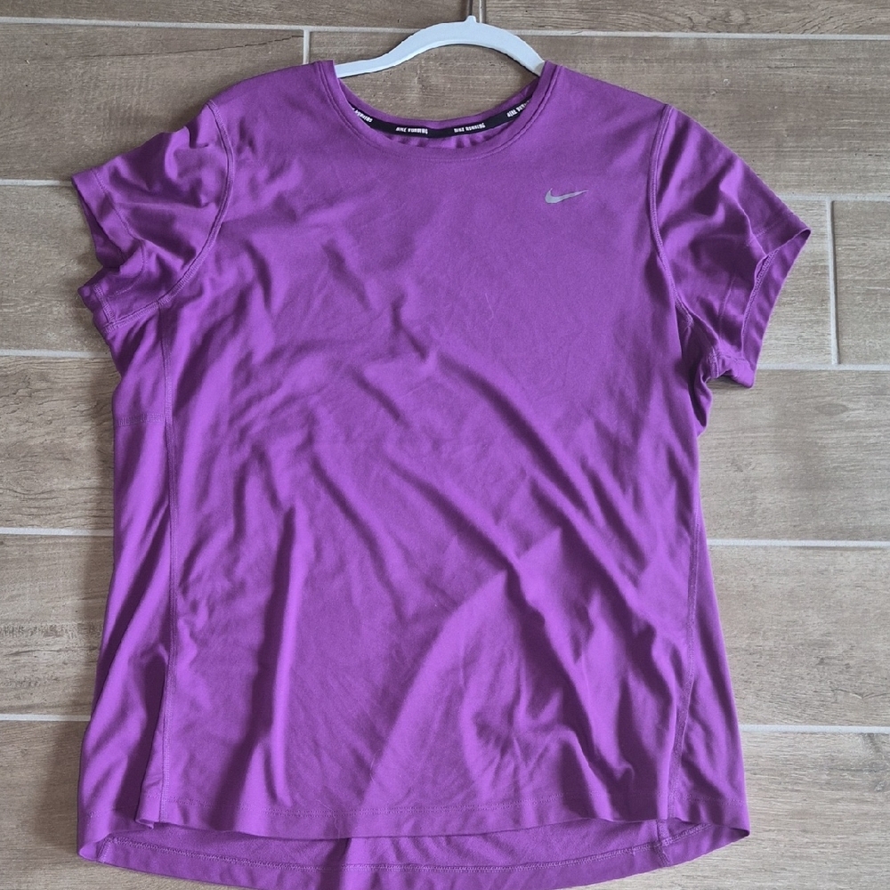 Nike Women's Violet Short Sleeve Dri-FIT Tee